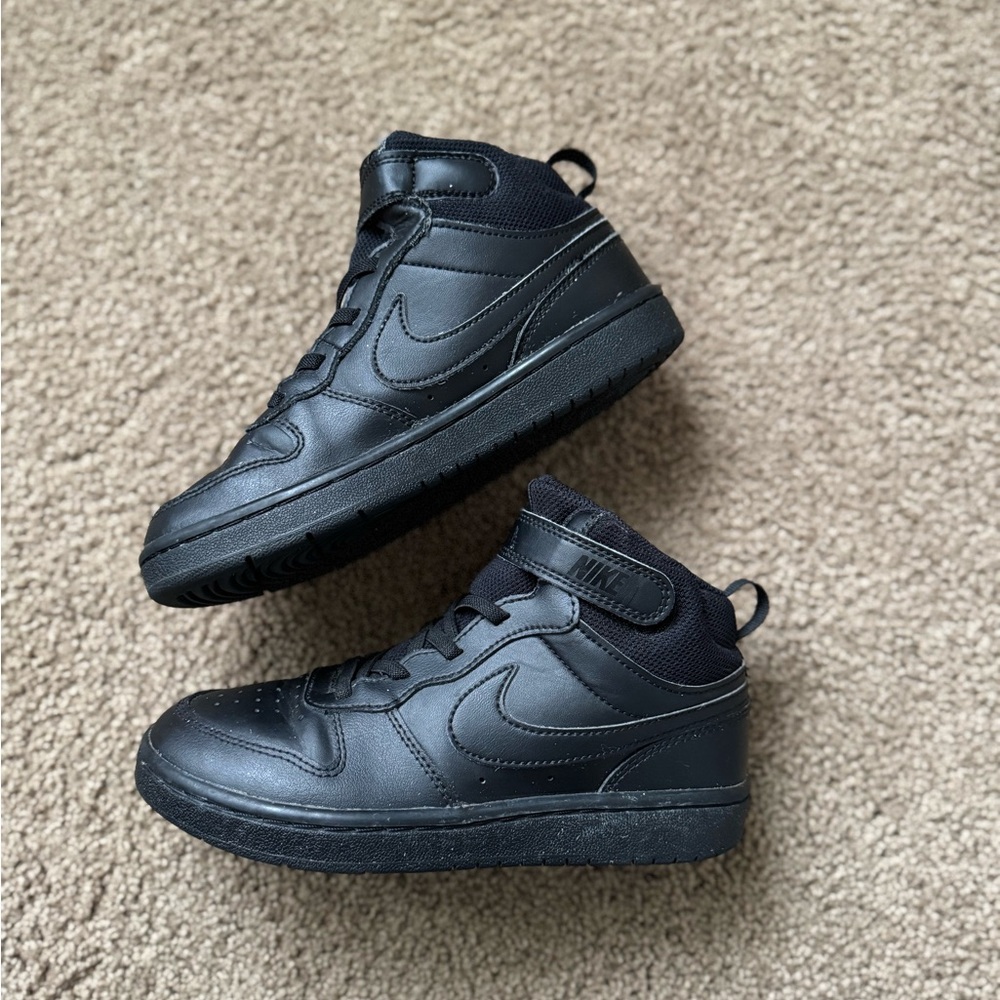 Nike Kids Black Court Bourough
